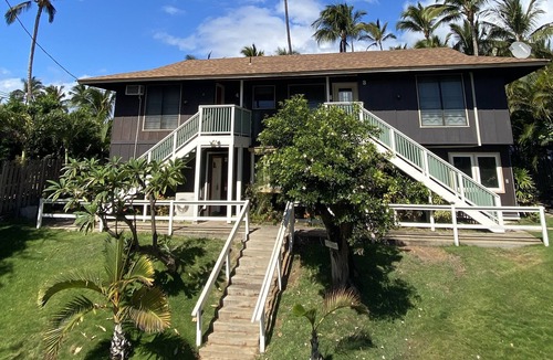Kihei Apartment | 2BR/1BA BEACHFRONT GREAT LOCATION EXCEPTIONAL REVIEWS