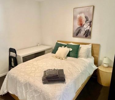 Reid Apartment | 2BR-1BR-1Car- CBD Pool Central