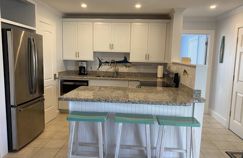 Treasure Cay Villa | 2BR/2BA Beach Villa Screened Porch Walk to Beach + Pool