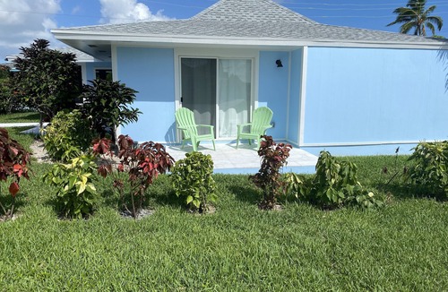 Treasure Cay Villa | 2BR/2BA Beach Villa Screened Porch Walk to Beach + Pool