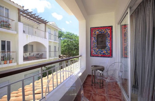 Dominicus Apartment | 2BR, 2BA, Beachfront With View - 62