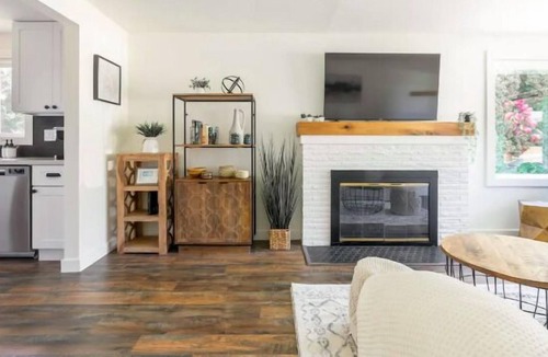 Northgate House | 2BR 2BA Northgate, Seattle Location with Patio, BBQ, and Backyard