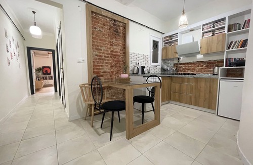 Harbiye Apartment | 2BR and 2bath balcony apt in heart of isatanbul #3