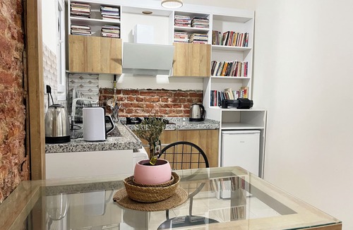 Harbiye Apartment | 2BR and 2bath balcony apt in heart of isatanbul #3