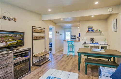 Ocean Shores Condo | 2BR Beachfront Condo | Walk DT | Dogs OK | Unit B