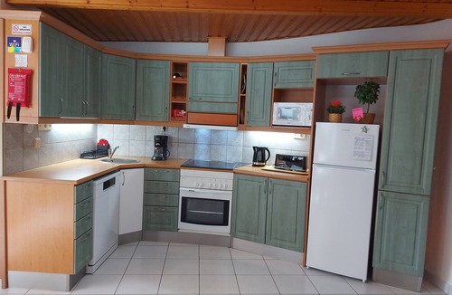 Tarajalillo House | 2BR Bungalow with Sunny Private Terrace Secure Bike/Board Storage