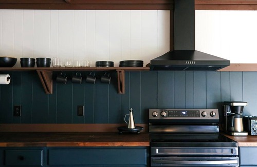 New Market Ski Chalet | 2BR cabin near Shenandoah w/BBQ grill