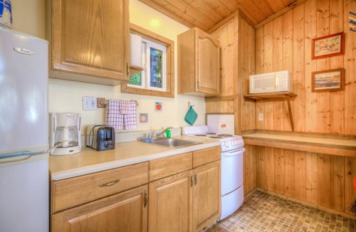 West Beach Cabin | 2BR Deluxe Beachfront Cabin on prime sand and pebble beach!
