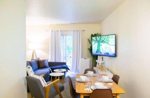 Arborview Neighborhood House | 2BR Duplex, Easy Walk to Downtown Ann Arbor