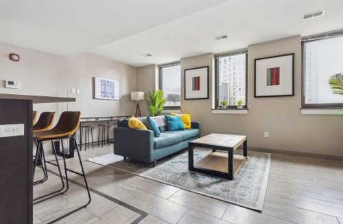 Downtown Detroit Apartment | 2BR Executive Downtown Apartment by ENVITAE