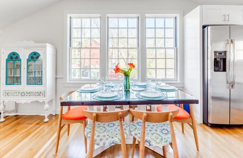 Westport Apartment | 2BR Flat above Historic Cider Mill