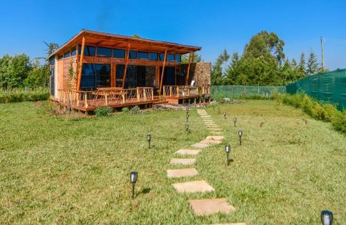Nyeri County Cabin | 2BR Forest Cabin, Jacuzzi, Fireplace & Mt Kenya Views