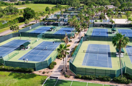 Wesley Chapel Condo | 2BR Ground Floor Golf Retreat | King Suite | Saddlebrook | Optional Amenities | Golf Course Views