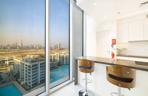 Dubai Apartment | 2BR in with Burj Khalifa View