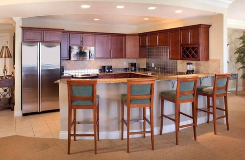 Destin Condo | 2BR Loft | Emerald Grande | Near Beach & Shops