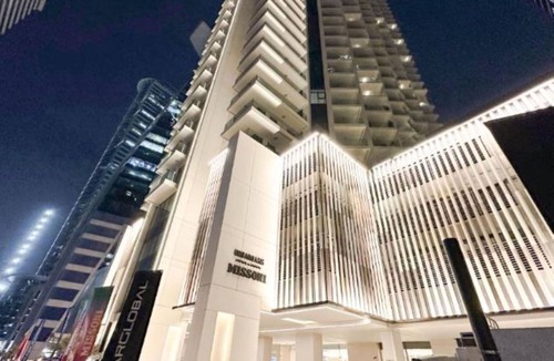 Downtown Dubai Apartment | 2BR Luxury with Stunning Lake View in Business Bay