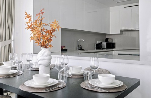Al Safa Apartment | 2BR M Water Views Near Downtown