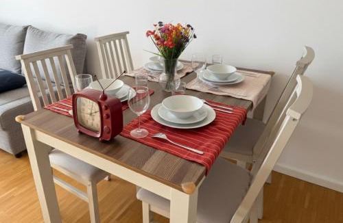 Steglitz Apartment | 2BR Modern Apt in Berlin and Parking Sleeps 6