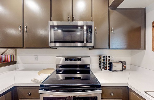 Lakeshore Condo | 2BR Mountain-View Condo w/2 decks, Wifi, & Private W/D