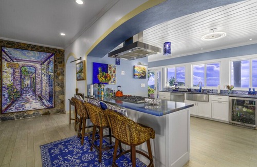 Estate Wintberg Villa | 2BR private villa, centrally located with incredible views!