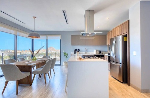 Downtown Cabo San Lucas Apartment | 2BR Rooftop & Pool in Cardinal