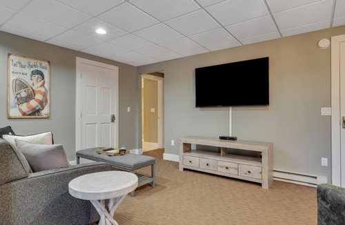 Boyne Falls Condo | 2BR Slopeside Disciples Village 691 - Amazing Ski In/Ski Out on Boyneland!