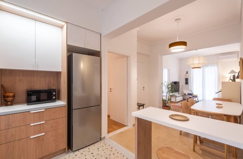 Exarhia Apartment | 2BR "The House of Knots" In Athens Core