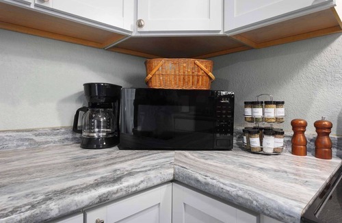 Grandview House | 2BR Townhome King Beds+Near Park FiFa World Cup