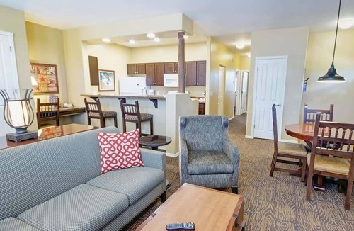 Heber Condo | 2br Unit Saddle Up for Western Outdoor Fun!