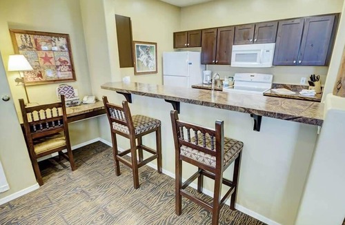 Heber Condo | 2br Unit Saddle Up for Western Outdoor Fun!