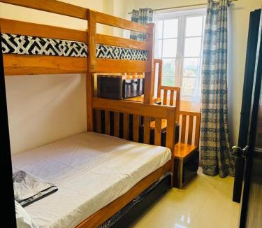 Baguio Apartment | 2BR with Veranda, Unli Netflix, Wifi