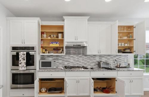 Middletown Apartment | 2Br2Ba Retreat Elevated Living A Professional Haven in Middletown, DE