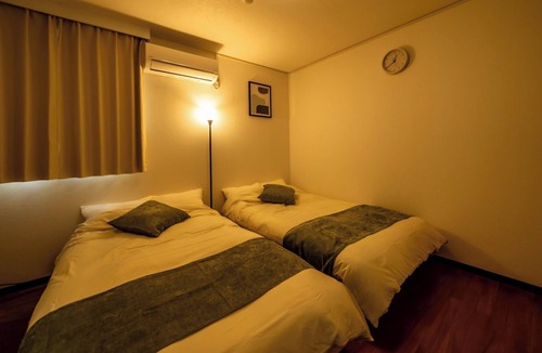 Minato Hotel | 2minute walk from Osakako Station close to Universal Studios Japan and Kaiyukan Twin Room with Pr/Osaka Ōsaka