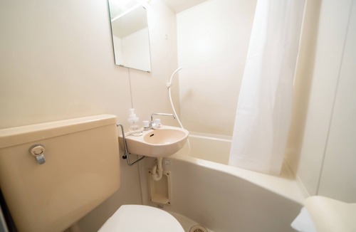Minato Hotel | 2minute walk from Osakako Station close to Universal Studios Japan and Kaiyukan Japanesestyle tw/Osaka Ōsaka