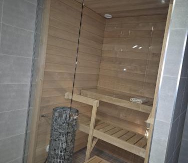 Vantaa Apartment | 2nd floor, 33m2 1-bedroom app, sauna, close to the shop, airport and train station