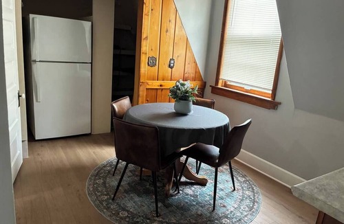 Rockford Apartment | 2nd level Private APT Woodsy Area Getaway