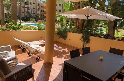 New Golden Mile Apartment | 2nd line lux beachside apartment with hot tub-3 sunny terraces and fibre wifi