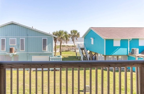 Spanish Grant House | 2nd Row from beach! Spanish Grant w/Gulf views!