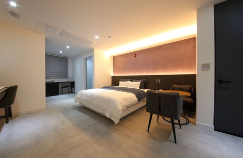 Jeonju Hotel | 2Night
