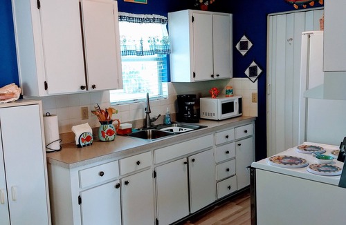 Pine Island House | 3/2 FLA ISLAND BEACH HOUSE GETAWAY w/2 BEACHES! 10-EXCEPTIONAL. SLEEPS 6. Ahh!