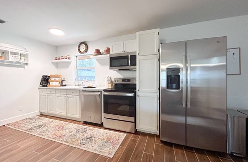 Gainesville House | 3/2 UF 5-Acre Wooded Paradise Retreat - Family-Friendly!