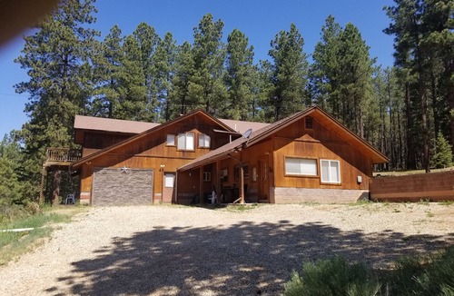 Angel Fire House | 3,200 sq. ft home perfect for family gatherings!