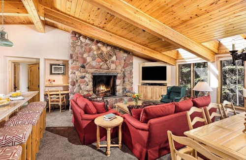 Aspen Hotel | 3/3 Suite Aspen Core, Pool Hot Tub, Sauna, Concierge