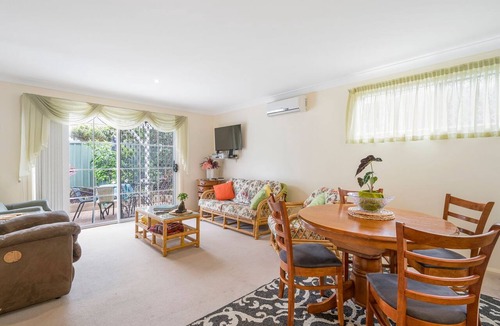 Port Macquarie House | 3/54 Owen Street, Large Townhouse In Great Location