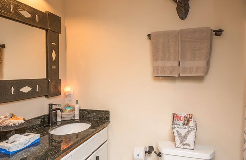 Sequim House | 3 apartments combined for large groups!