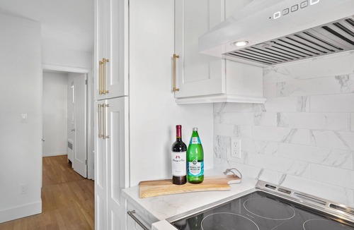 Fairfield House | 3 bd, 2 ba, king,fastwifi, near univ’s, firpt,