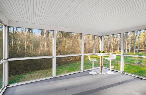 Fairfield House | 3 bd, 2 ba, king,fastwifi, near univ’s, firpt,