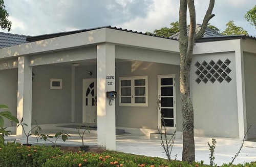 Kram House | 3 bdrm, 3 ba home with 24 hr security in private Villa. Located nr beach & pools