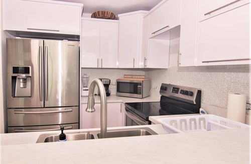 Jobos Apartment | #3 Beachfront 3BR, 2BA - Jobos, Montones, Shacks, Crash Boat, Villa Montaña