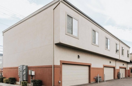 Central Business District House | 3 Bed/2 Ba 2 Car Garage Getaway in the Heart of Provo